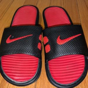Red Nike slides